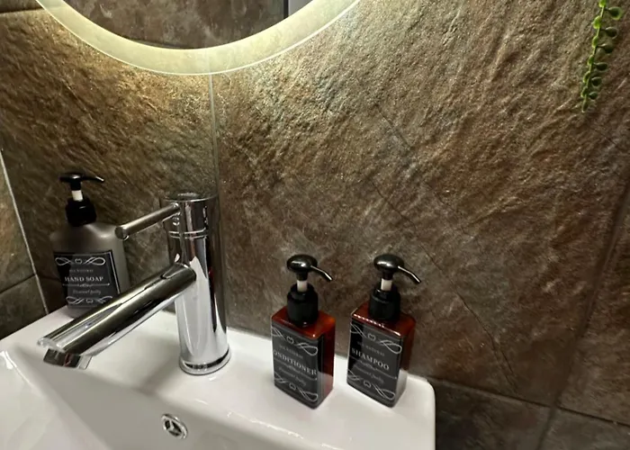 With Terrace - Center *